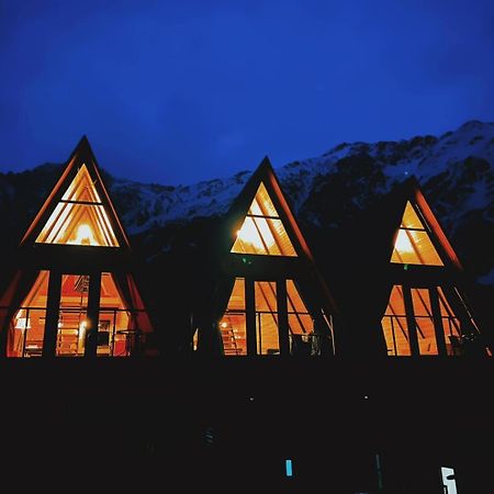 Pyramid Kazbegi Hotel Exterior foto